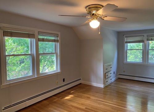 109 Pine Grove St, Needham MA  02494-1716 exterior