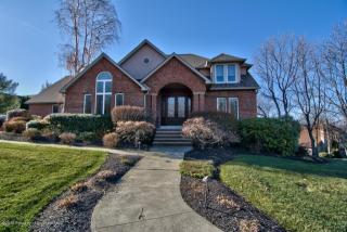 206 Salinger Close, Scranton PA  18507-1912 exterior