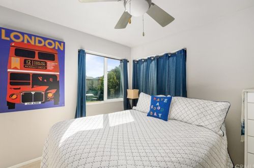 4042 Glenwood St, Irvine CA 92604-2223 exterior