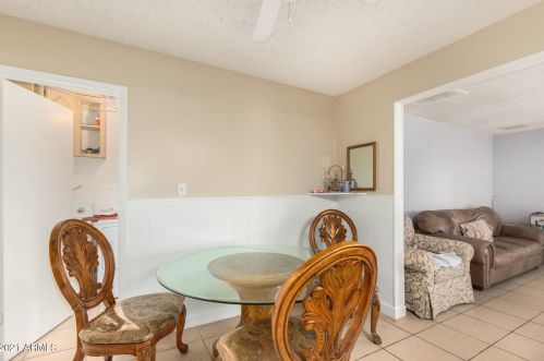 3026 75 Dr, Phoenix AZ 85033-3704 exterior