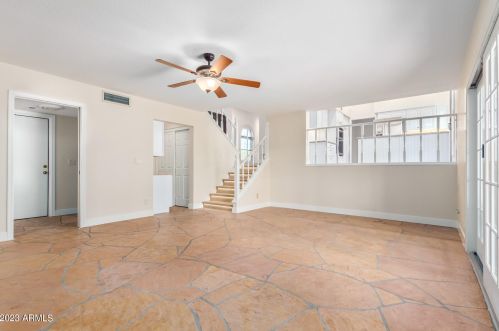 3835 Ahwatukee Dr, Phoenix AZ 85044-2033 exterior