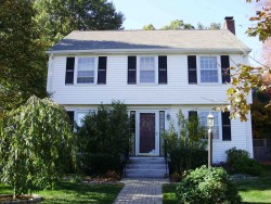 34 Hereward Rd, Newton, MA 02459-2434