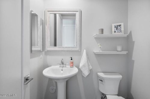 3404 25th St, Phoenix AZ  85016-7408 exterior