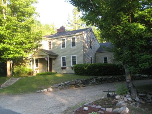 246 Brooks Station Rd, Princeton, MA 01541-2108