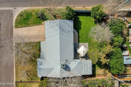 6704 11th St, Phoenix AZ  85014-1028 exterior