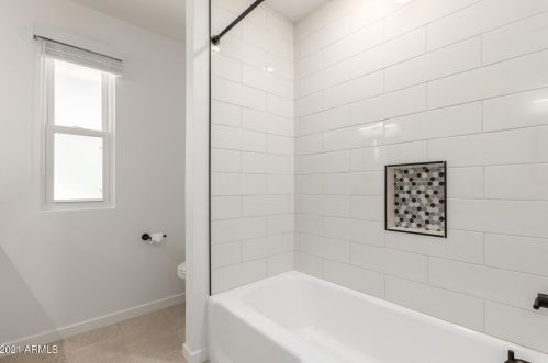 6501 2nd St, Phoenix AZ 85022-1005 exterior