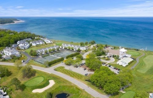 11 Bay Cliff Cir, Plymouth MA 02360-1458 exterior