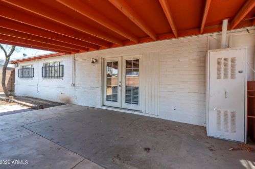 2908 Corrine Dr, Phoenix AZ 85029-1937 exterior