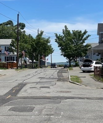 135 Darrow St, Quincy MA  02169-3631 exterior