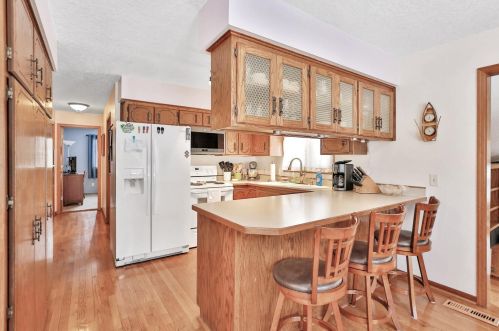 1006 12th St, Princeton MN 55371-1009 exterior