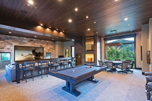 216 White Pne Cyn Rd, Park City UT 84060-6514 exterior