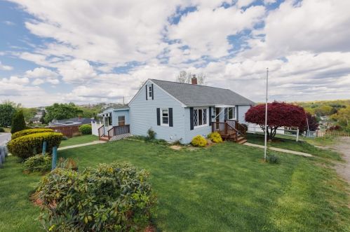 61 Derby St, Worcester MA 01604-3940 exterior