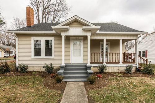 128 Jackson St, Gallatin, TN 37066-2331