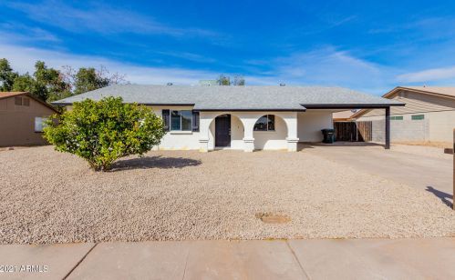 4102 Cholla St, Phoenix, AZ 85029-3818