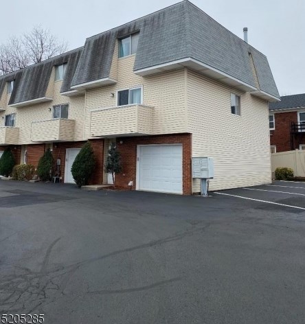 506 Joralemon St, Belleville NJ  07109-1874 exterior