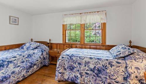 45 Mdw Vw Rd, Chatham MA 02633-2618 exterior