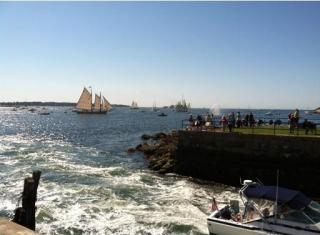 103 Western Ave, Gloucester MA  01930-4046 exterior