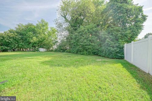 409 Mantua Ave, West Deptford NJ 08066-1277 exterior