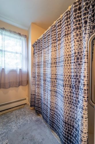 44 Rudolph St, Worcester MA 01604-3126 exterior