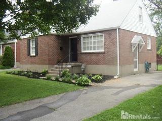 3025 Curran Rd, Louisville KY  40205-3149 exterior