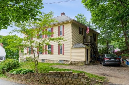 15 Margerie St, Plymouth MA 02360-3946 exterior