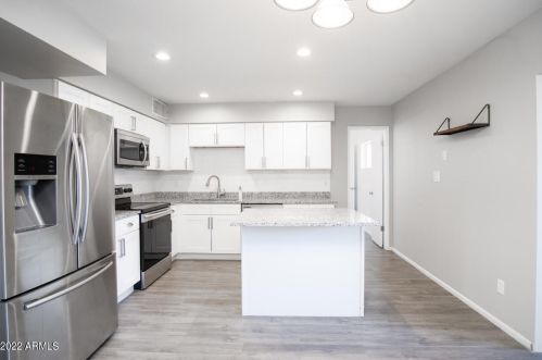 4116 Butler Dr, Phoenix AZ  85051-4650 exterior