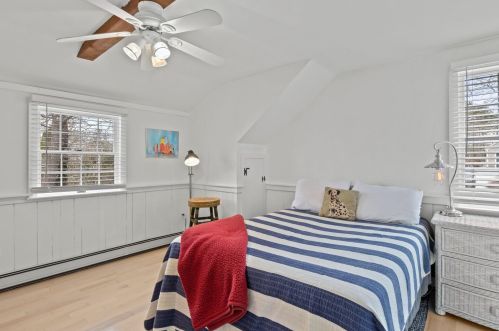 595 Riverview Dr, Chatham MA  02633-1117 exterior