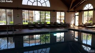 1492 Westgate Dr, West Fort Lee NJ  07024-2149 exterior