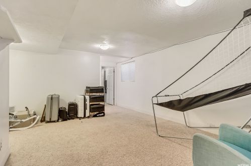 2371 High Mountain Dr, Sandy UT 84092-5506 exterior