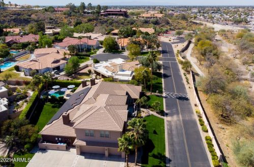 1465 Caribbean Ln, Phoenix AZ 85023-6792 exterior