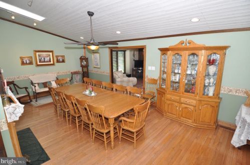 24854 Main St, Columbus NJ 08022-1339 exterior