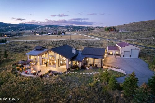8449 Silver Crk Rd, Park City UT exterior