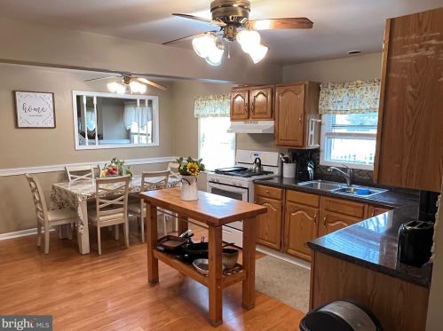 623 Wesley Ave, West Deptford NJ 08063-1247 exterior