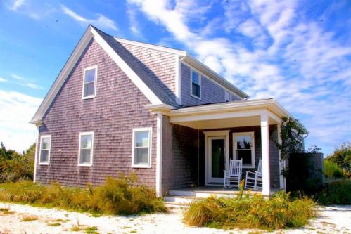 47 Longstreet Ln, Eastham MA  02642-2966 exterior