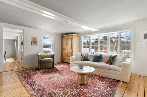 93 Riv Rd, Topsfield MA 01983-2111 exterior