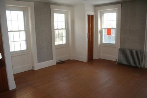 19 High St, Winchendon MA 01475-1725 exterior