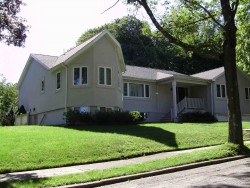 118 Wendell Rd, Newton, MA 02459-2947