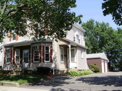 30 Rustic St, Newton, MA 02458-1024