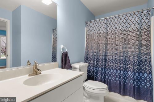 9757 Polished Stone, Columbia MD 21046-2802 exterior