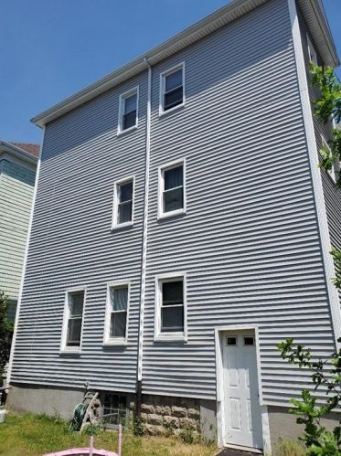 335 Ashley Blvd, New Bedford, MA 02746-1866