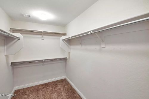 1751 Desperado Way, Phoenix AZ  85085-6330 exterior