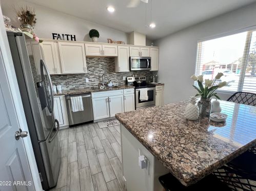 2934 Citrus Way, Phoenix, AZ 85017-1604