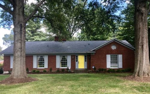 215 Smithfields Rd, Louisville KY  40207-1267 exterior