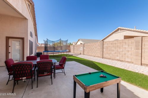 2310 Bent Tree Dr, Phoenix AZ  85085-4771 exterior