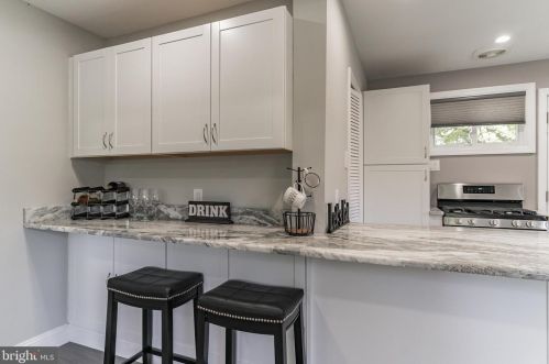 1493 Delsea Dr, West Deptford NJ 08093-1159 exterior