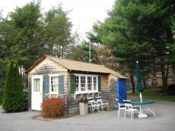 2011 Washington St, Newton, MA 02462-0016