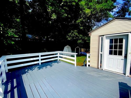 390 Bridle Path, Worcester MA  01604-1353 exterior