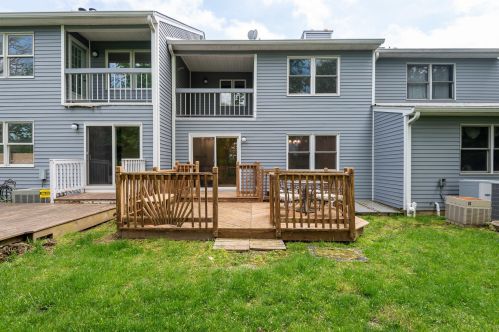 10 Essex Dr, Little Silver NJ  07739-1230 exterior