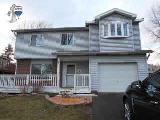 320 Hadleigh Rd, Lemont, IL 60440-2454