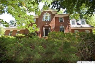 4017 Fairchase Ln, Birmingham, AL 35244-1300